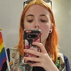 Meet your Posher, Ellis